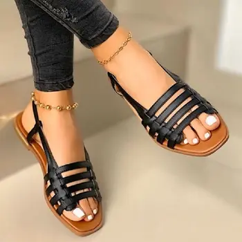 Нови летни дамски сандали кухи плоски римски приплъзване обратно каишка сандали отворени пръсти случайни плаж дамски обувки на открито Sandalias