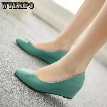 WTEMPO заострени пръсти черни зелени средни клинове петата работни обувки жените мода нови твърди случайни меки единични кожени помпи на едро